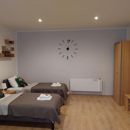 Apartament Srodmiescie Przemyśl Esterno foto