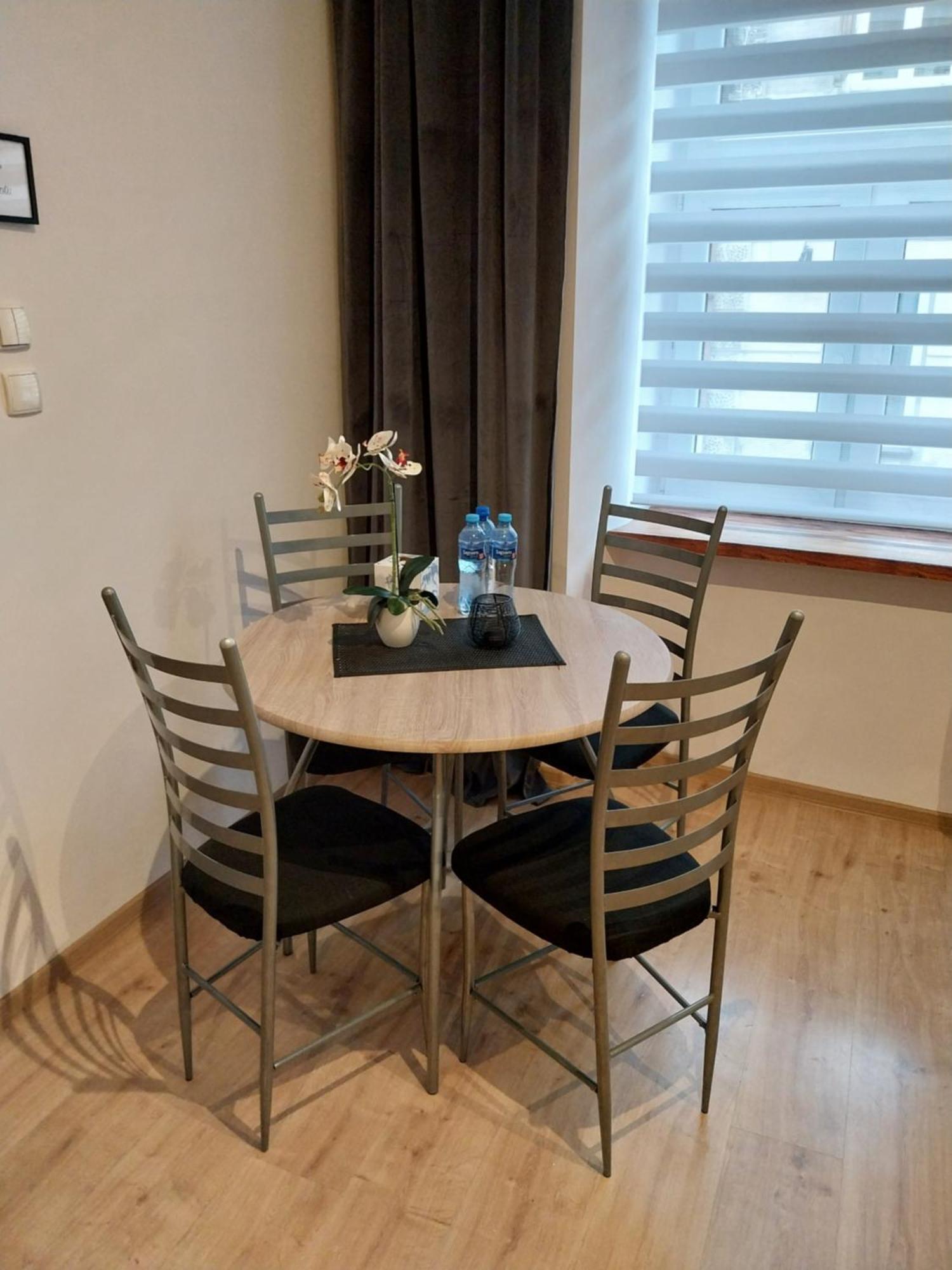Apartament Srodmiescie Przemyśl Esterno foto